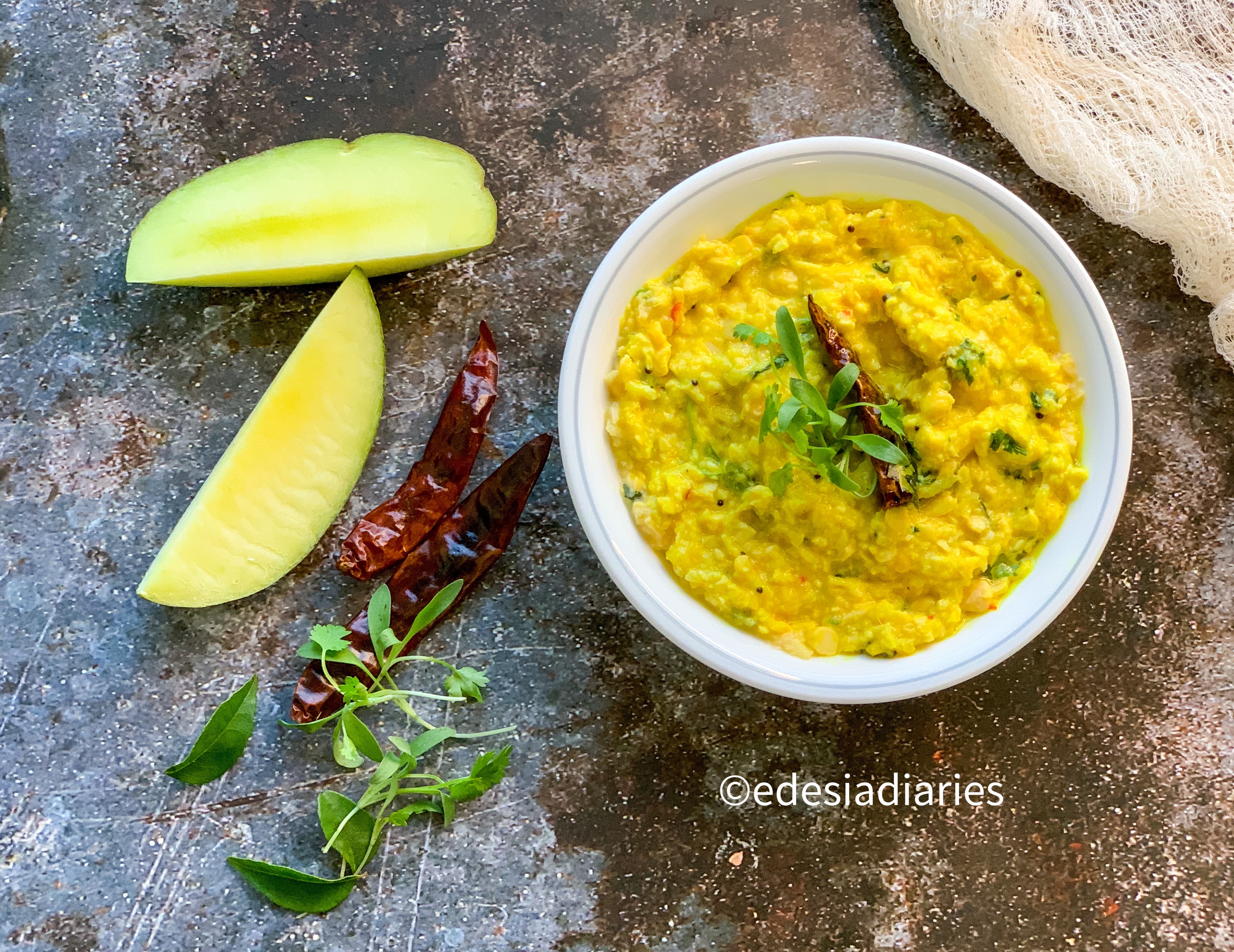 The color of my every summer is yellow, a serious mango addict ;)